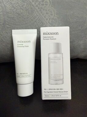 🌼 5/$20 - New 2 piece Mixsoon skincare products